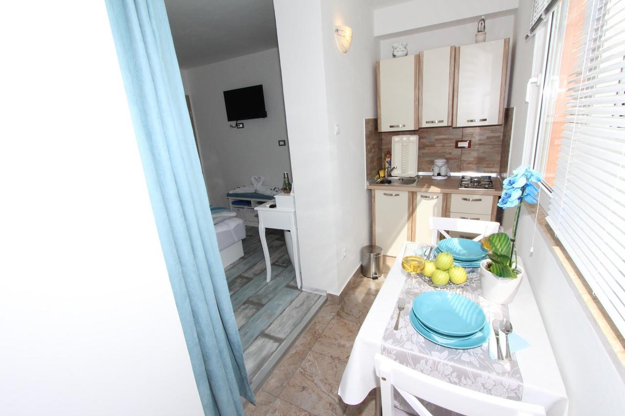 Studio Orhidea Blu روفينج المظهر الخارجي الصورة
